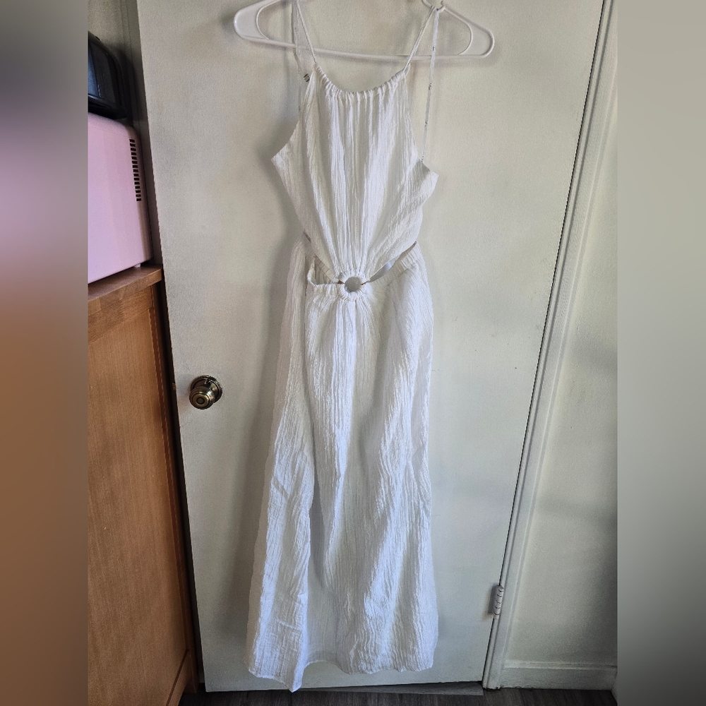 Lulu's White Halter Maxi Sundress Medium NWOT